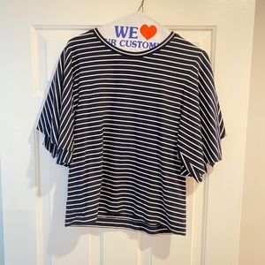 🏷 NWT Club Monaco Navy White stripped flutter sleeves